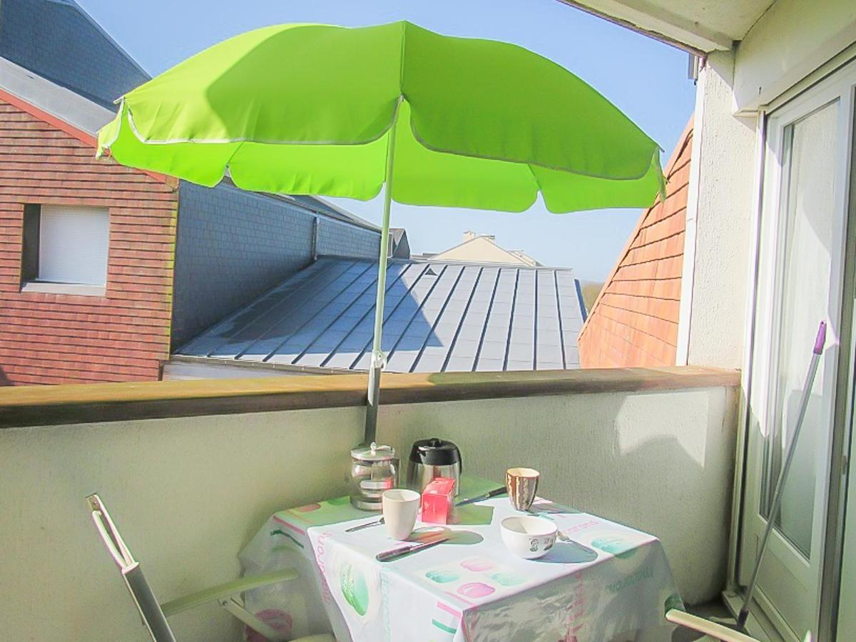 Cabourg, Cosy Appartement Avec Balcon + Parking Prive Buitenkant foto
